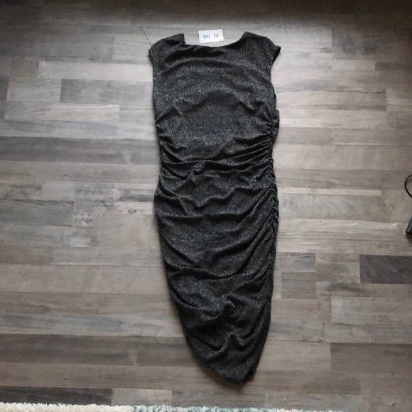 Sparkly evening gown - Picture 4 of 4